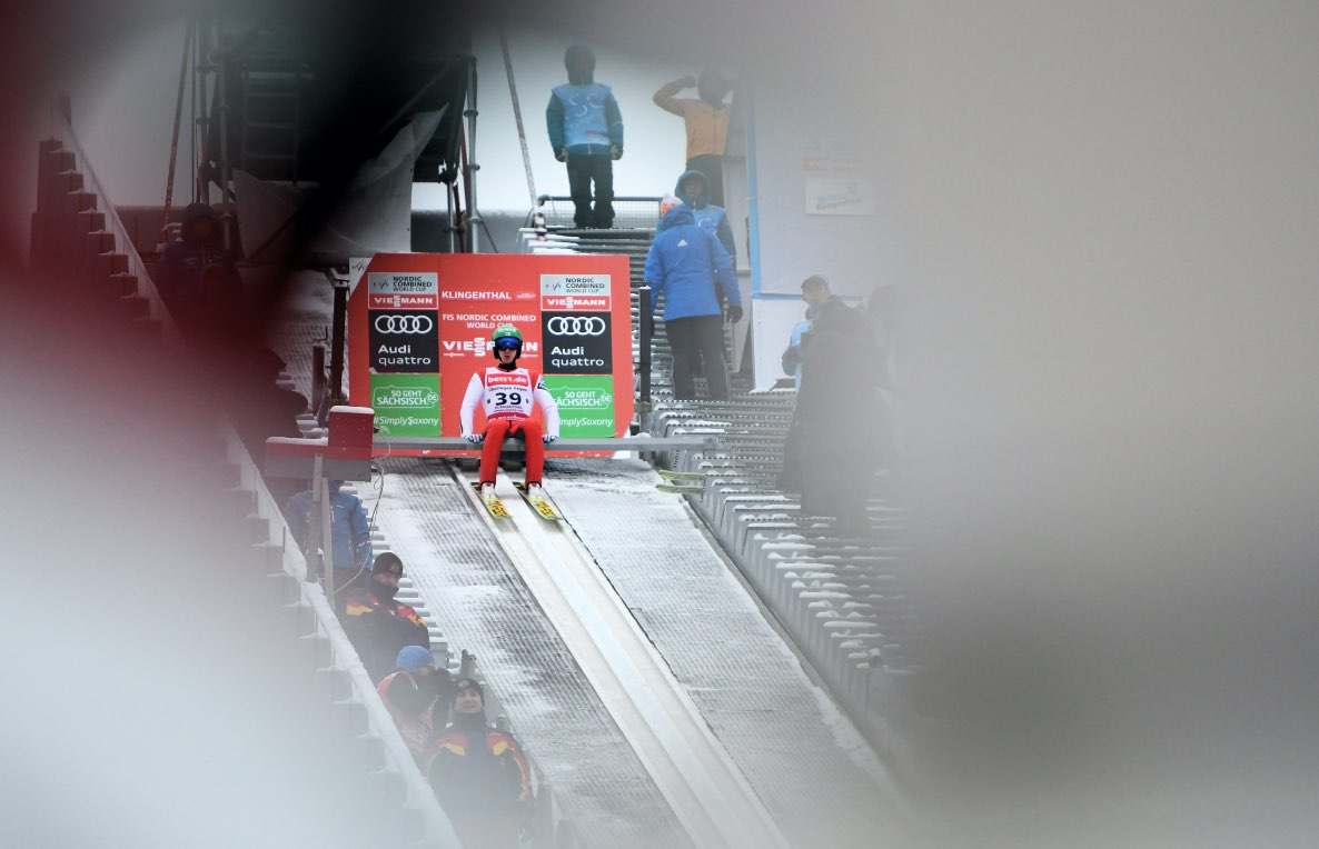 weltcup-nordische-kombination_ilka_herola_skispringen_klingenthal